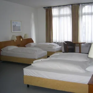 Willy Frankfurt 3*, Frankfurt am Main Németország